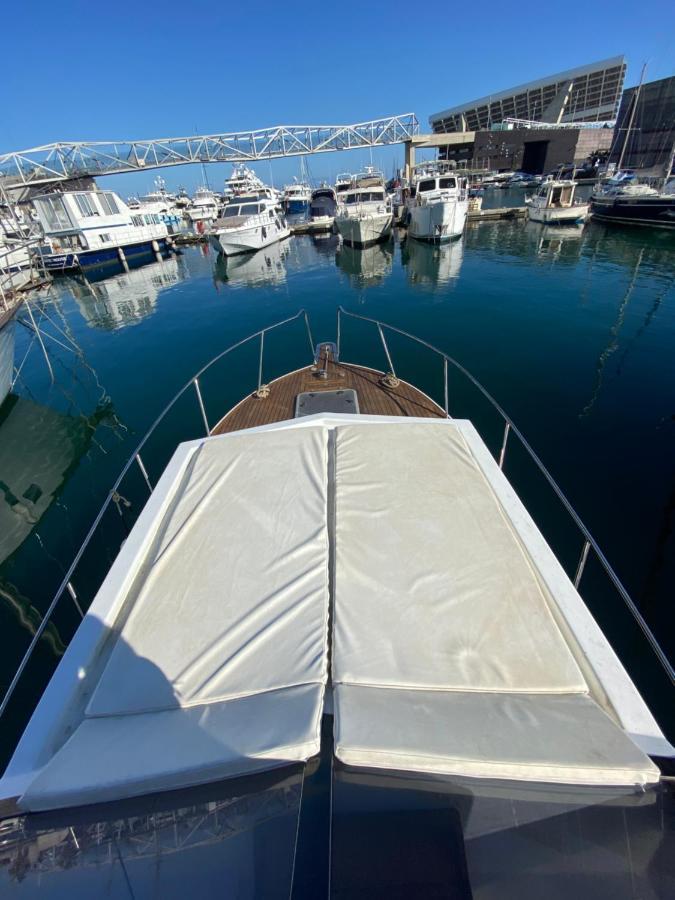 Hotel Laura Boat San Adrián de Besós Zewnętrze zdjęcie